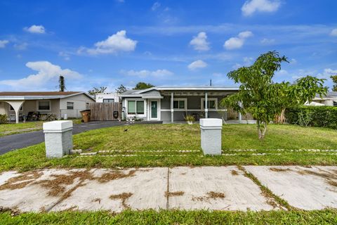 Tiny photo for 607 NW 1st Terrace, Deerfield Beach, FL 33441 (MLS # B26008961)
