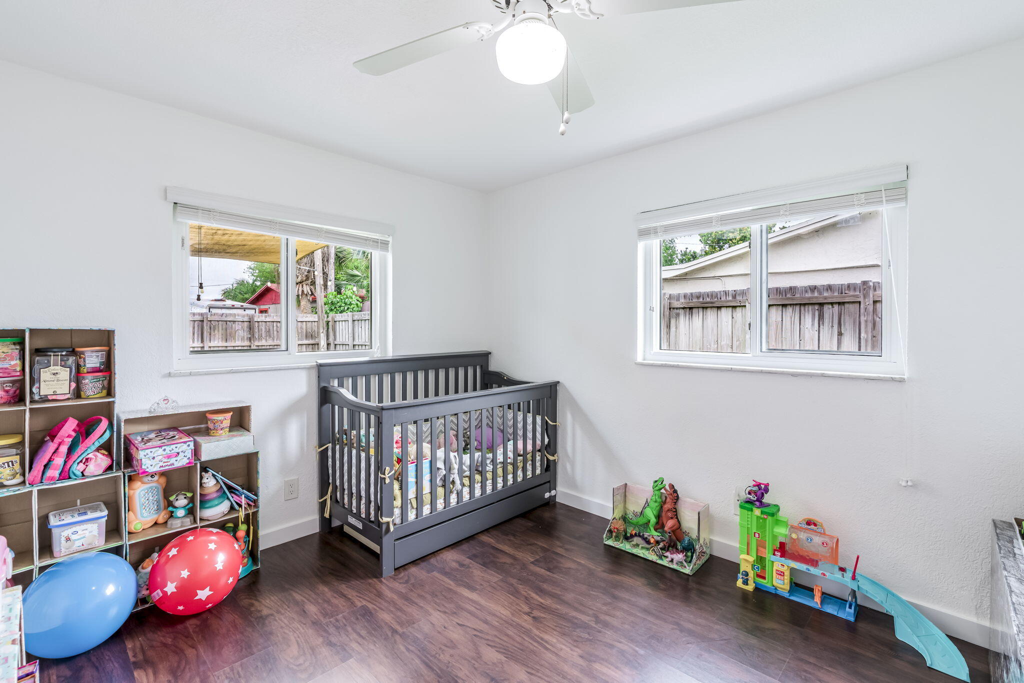 COLLEGE PARK ESTATES - Residential