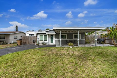Tiny photo for 607 NW 1st Terrace, Deerfield Beach, FL 33441 (MLS # B26008961)