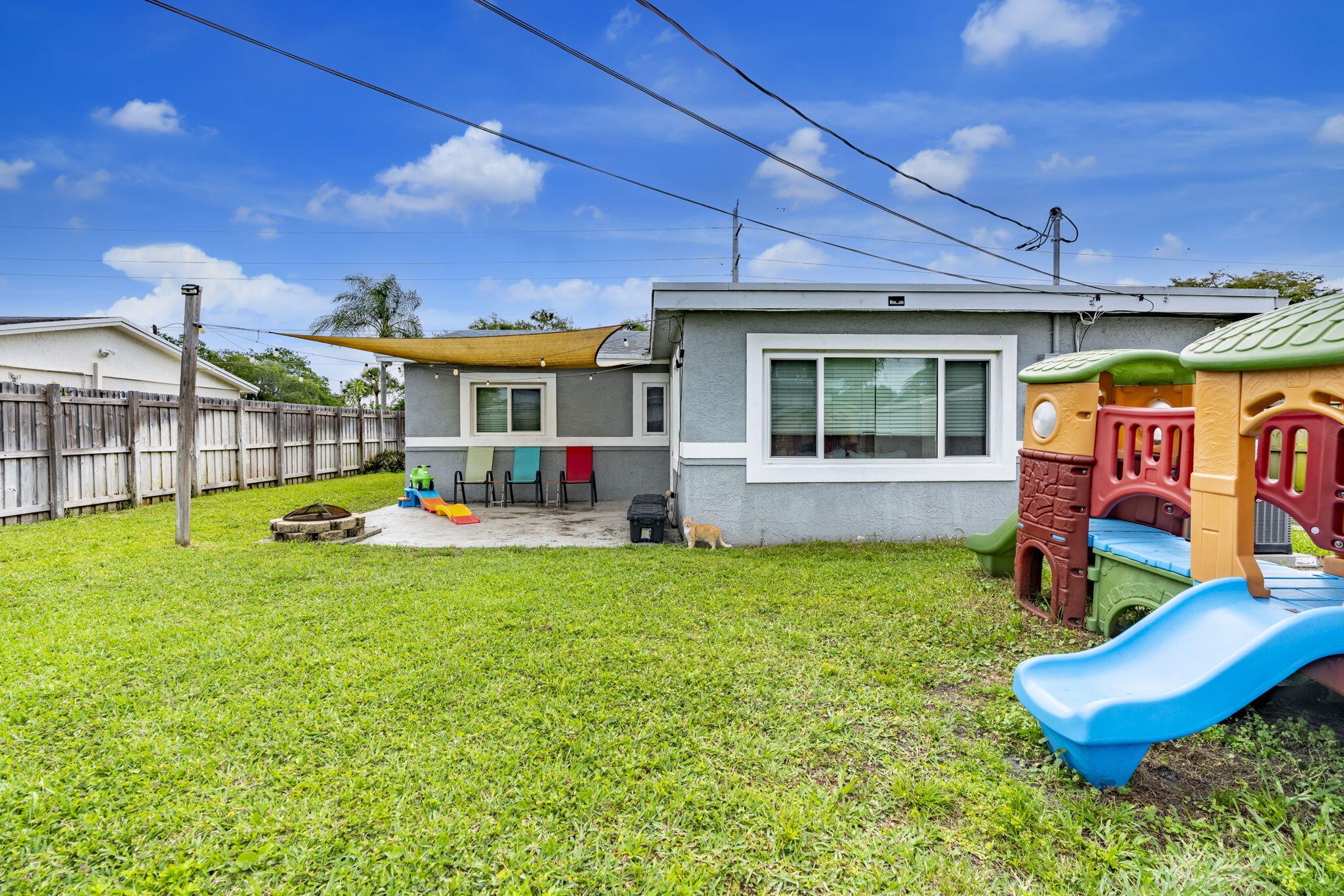 COLLEGE PARK ESTATES - Residential