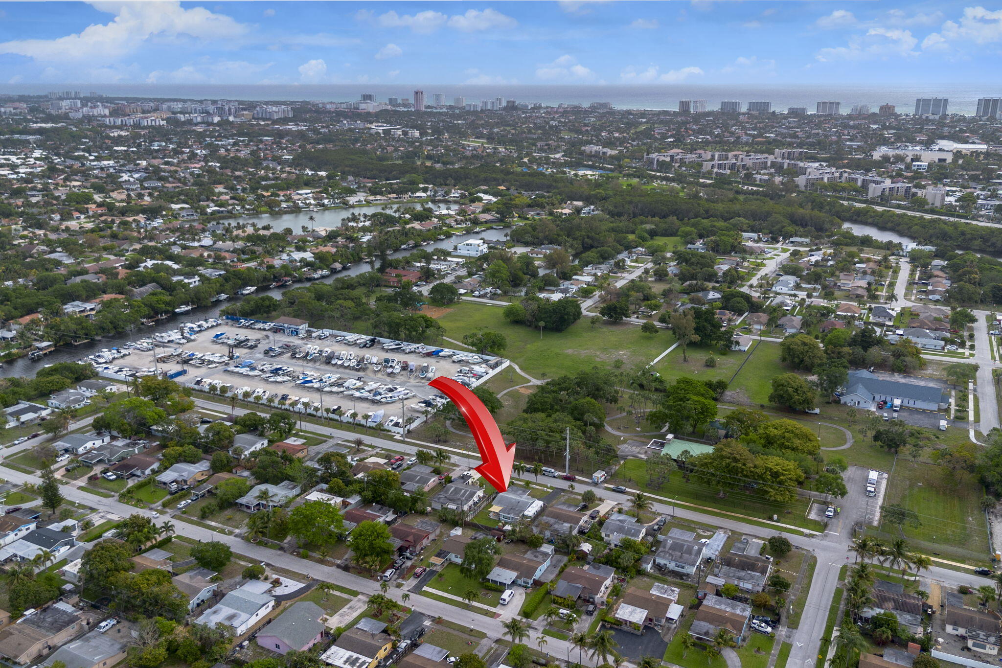 COLLEGE PARK ESTATES - Residential