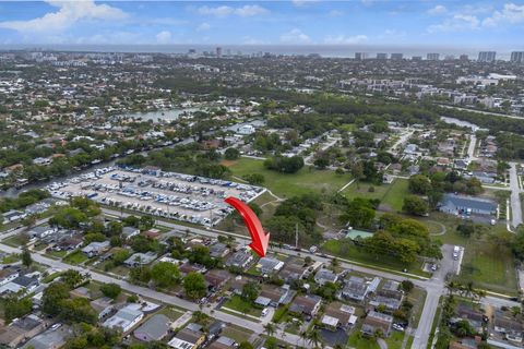 Tiny photo for 607 NW 1st Terrace, Deerfield Beach, FL 33441 (MLS # B26008961)