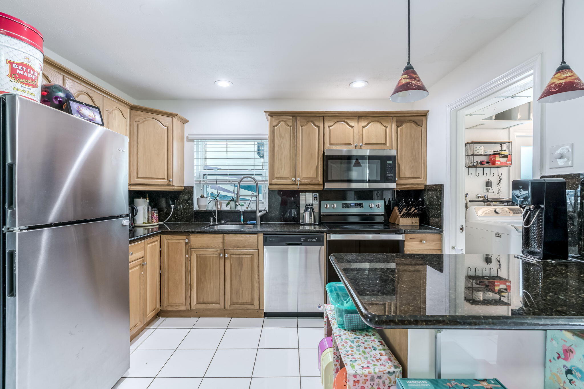 COLLEGE PARK ESTATES - Residential