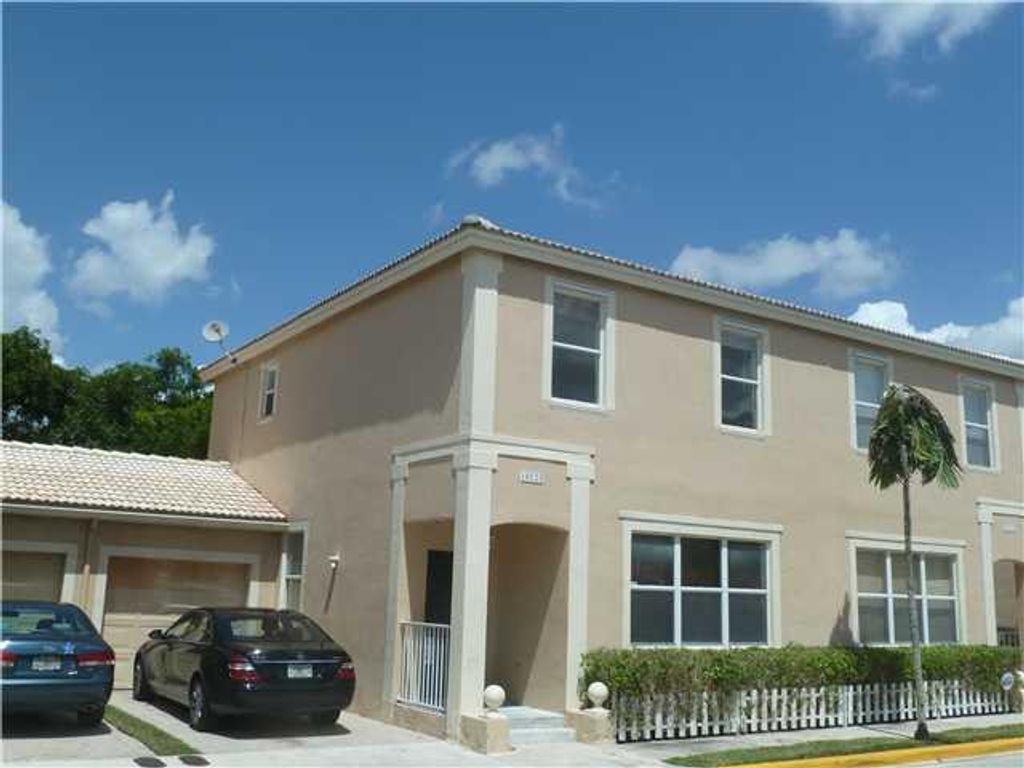Photo of 10525 NW 57th Court #10525, Coral Springs, FL 33076 (MLS # B26017548)