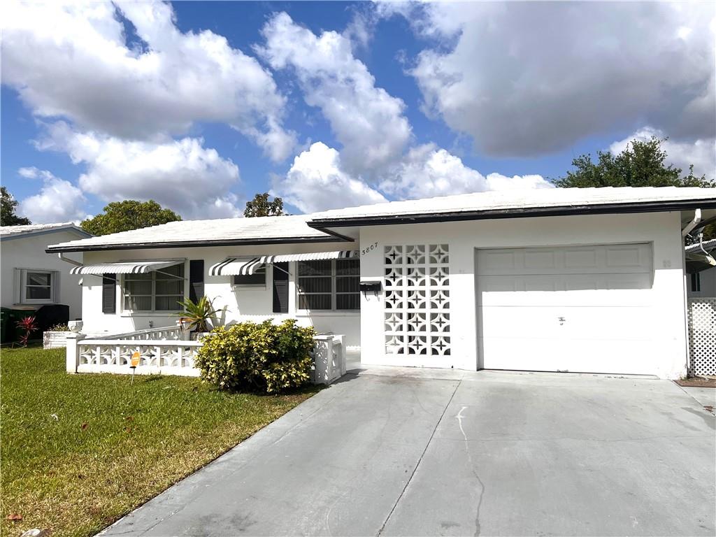 Lovely 2BR/2BA single-family home for rent in a quiet 55+ community in Tamarac! This wonderful home features a spacious living room, large sitting area, kitchen, and a garage. Enjoy the community pool and peaceful surroundings of this well maintained community. One small pet (under 25 lbs) allowed. A wonderful place to call home! ????