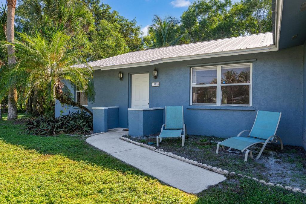 Photo of 13228 158th Street N, Jupiter, FL 33478 (MLS # R11152655)