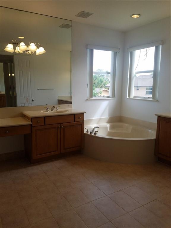 Tindall Estates 172-162 B - Residential