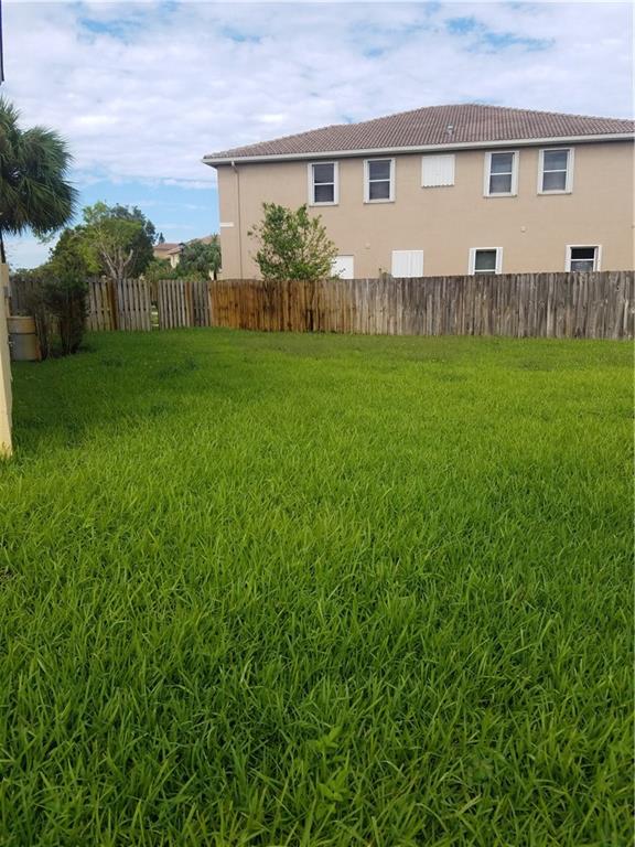 Tindall Estates 172-162 B - Residential