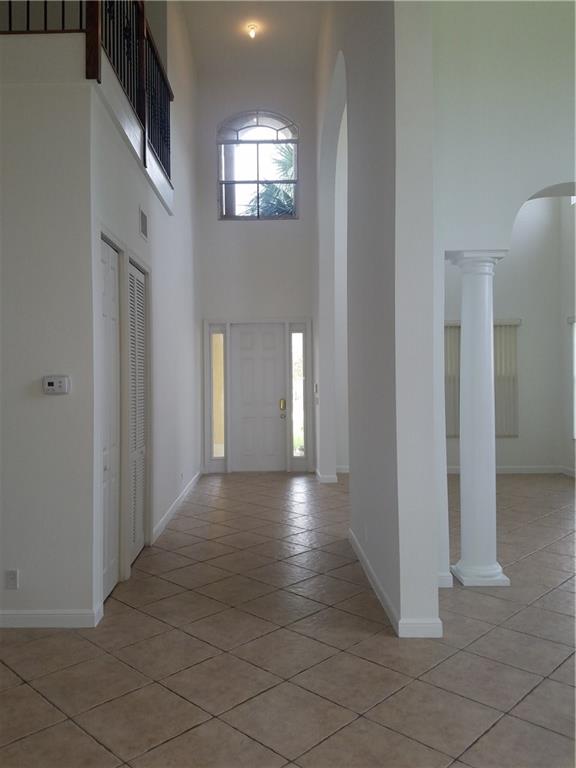 Tindall Estates 172-162 B - Residential