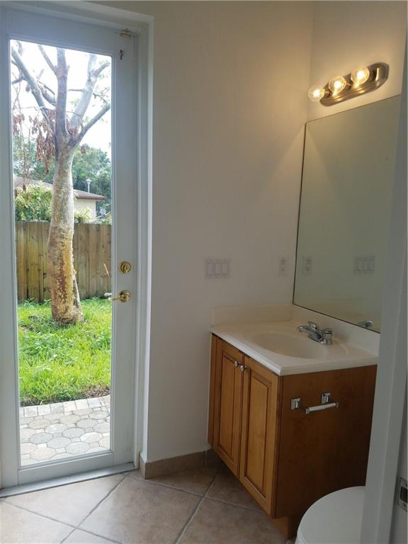 Tindall Estates 172-162 B - Residential