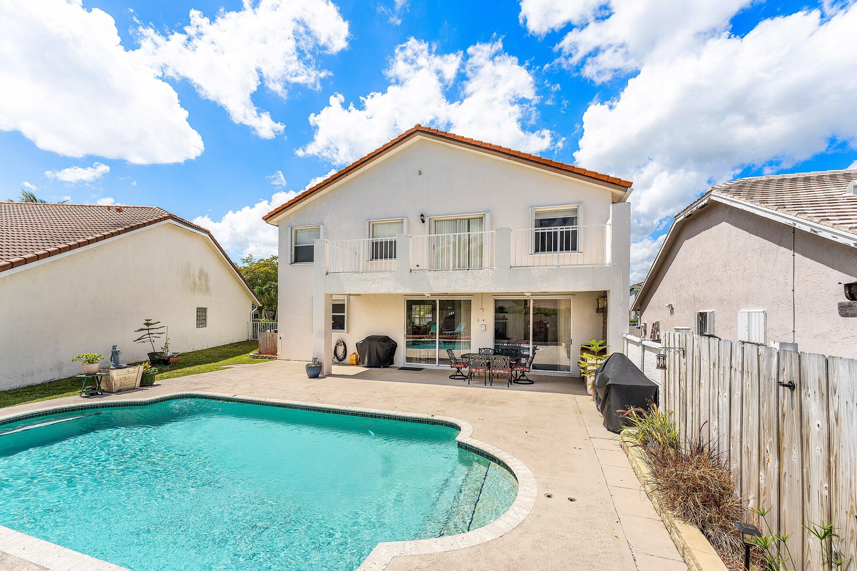 BOCA CHASE 9A - Residential