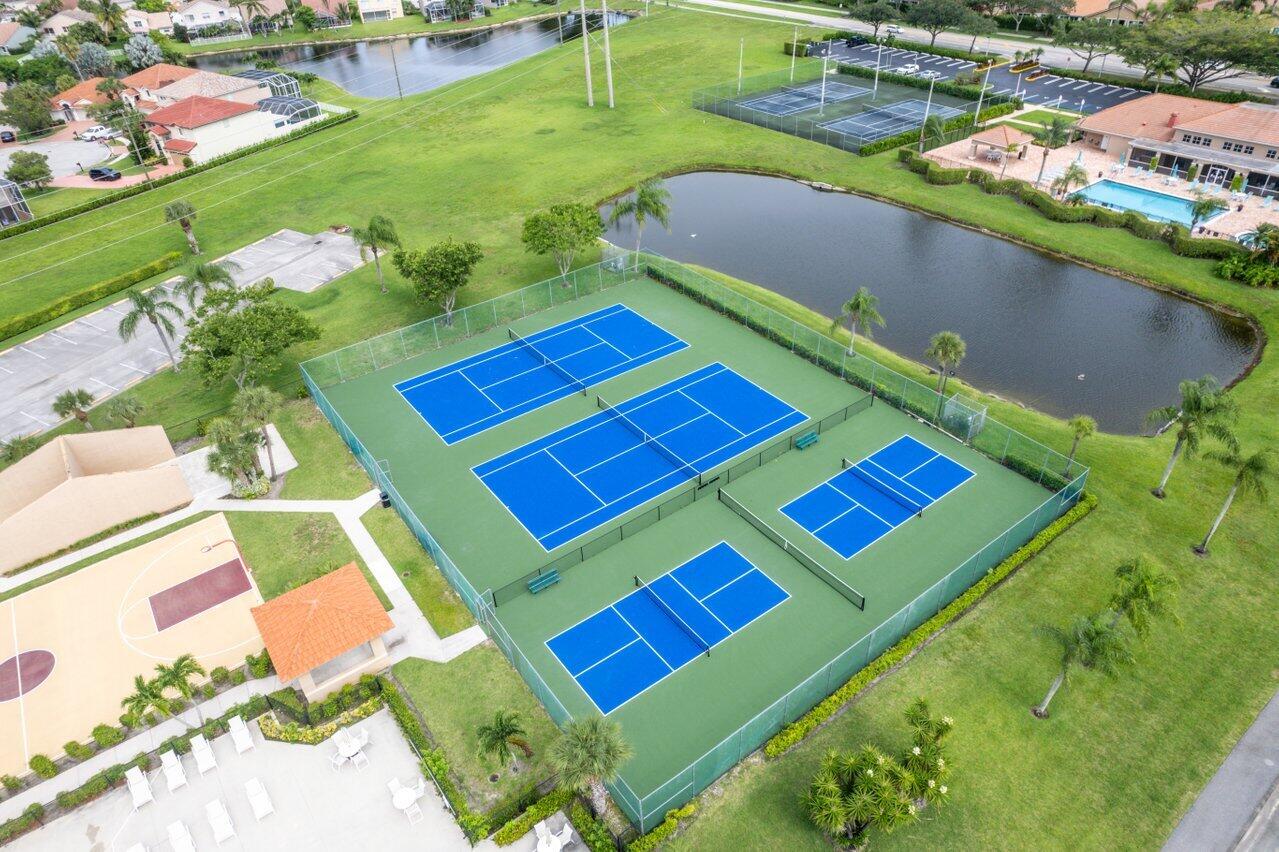 BOCA CHASE 9A - Residential