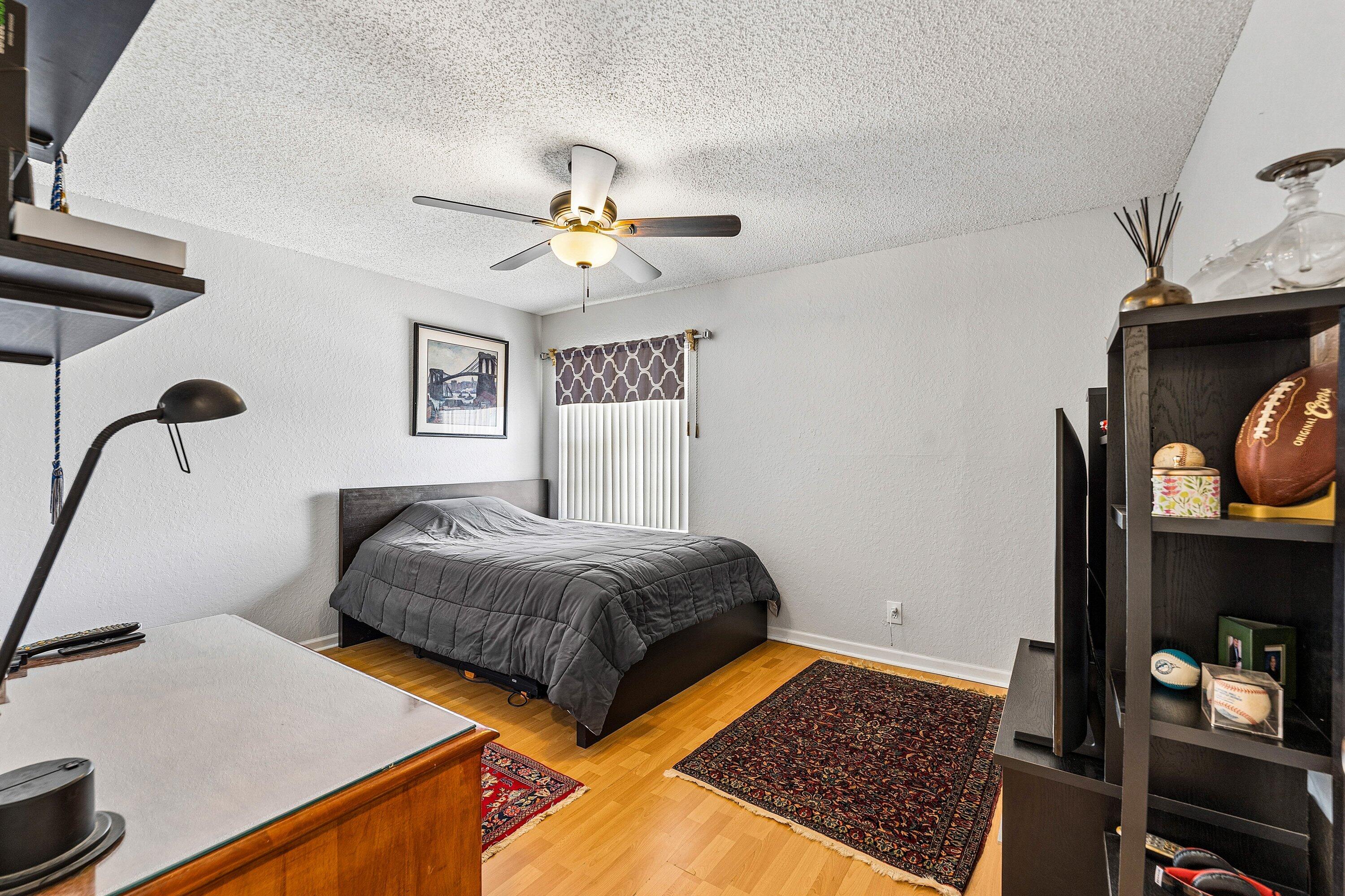 BOCA CHASE 9A - Residential