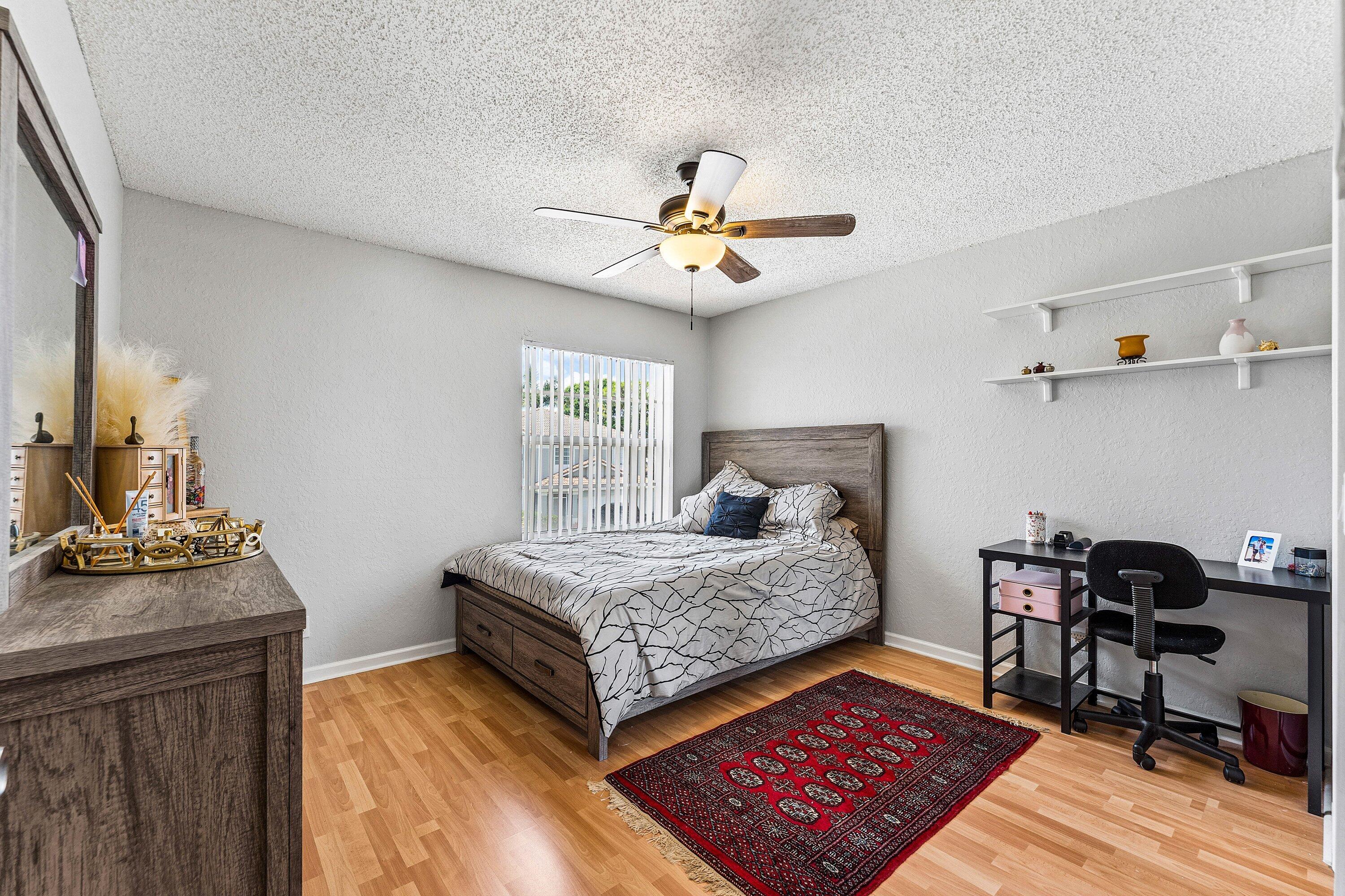 BOCA CHASE 9A - Residential