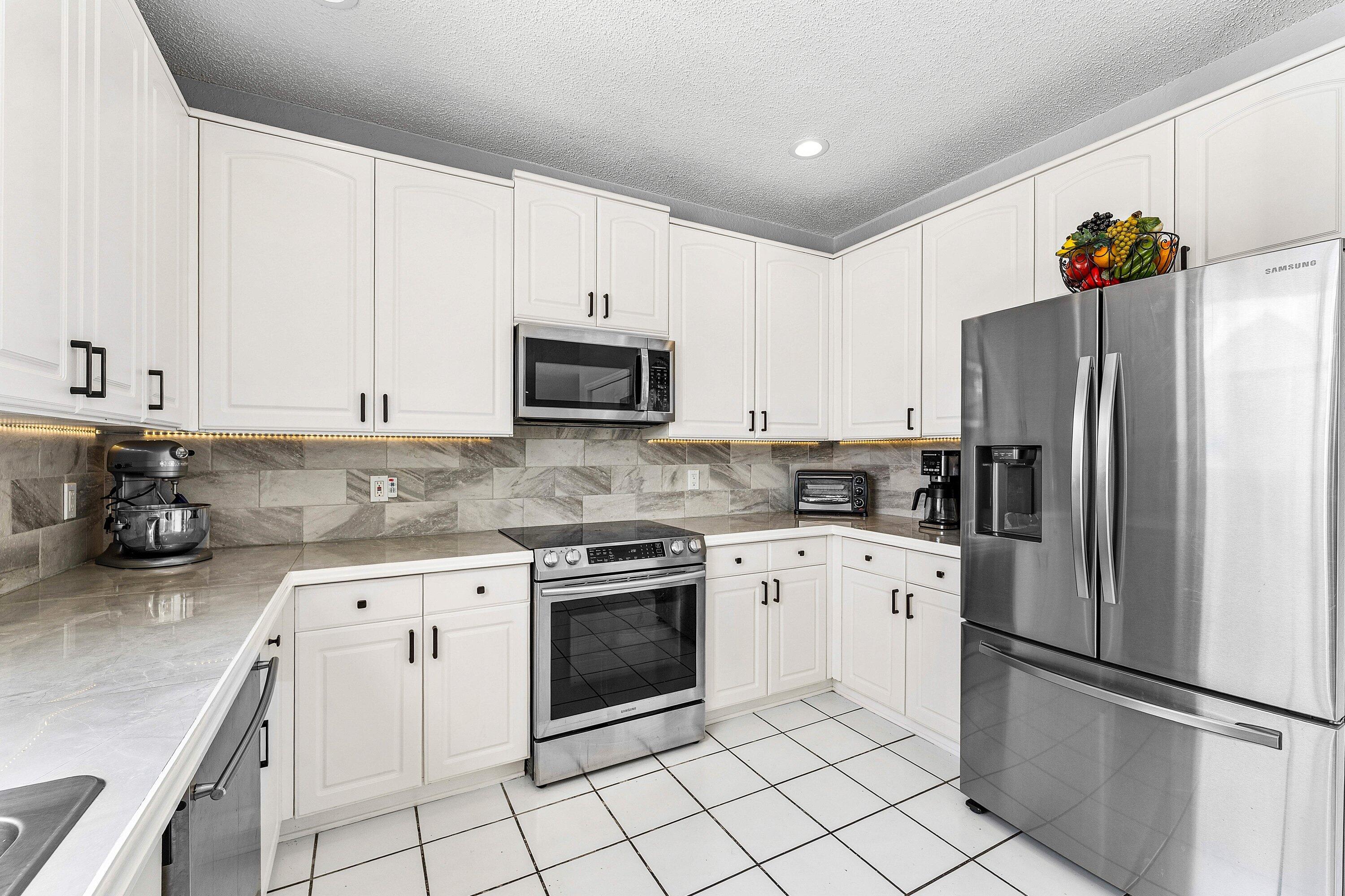 BOCA CHASE 9A - Residential