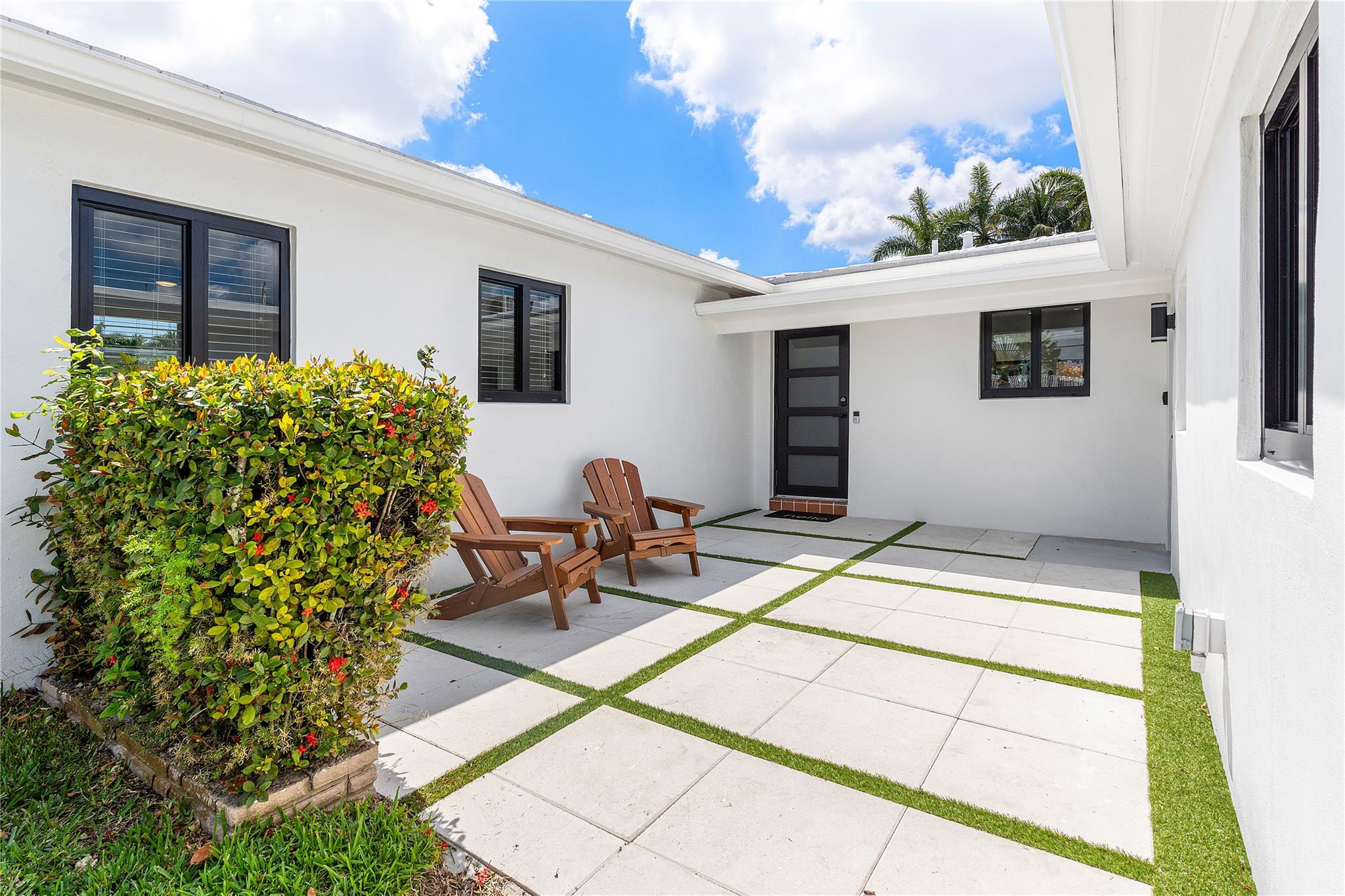 1012 Avocado Isle