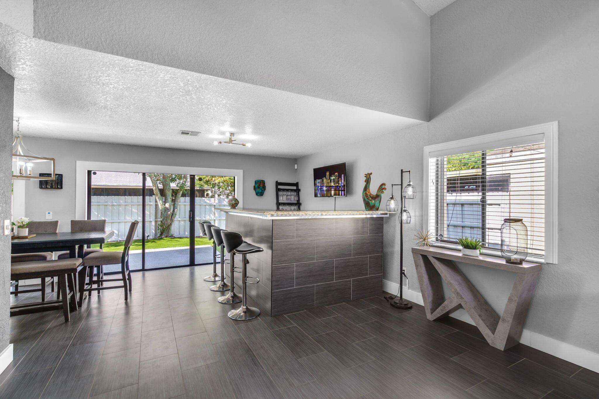 BOYNTON LAKES 4 - Residential