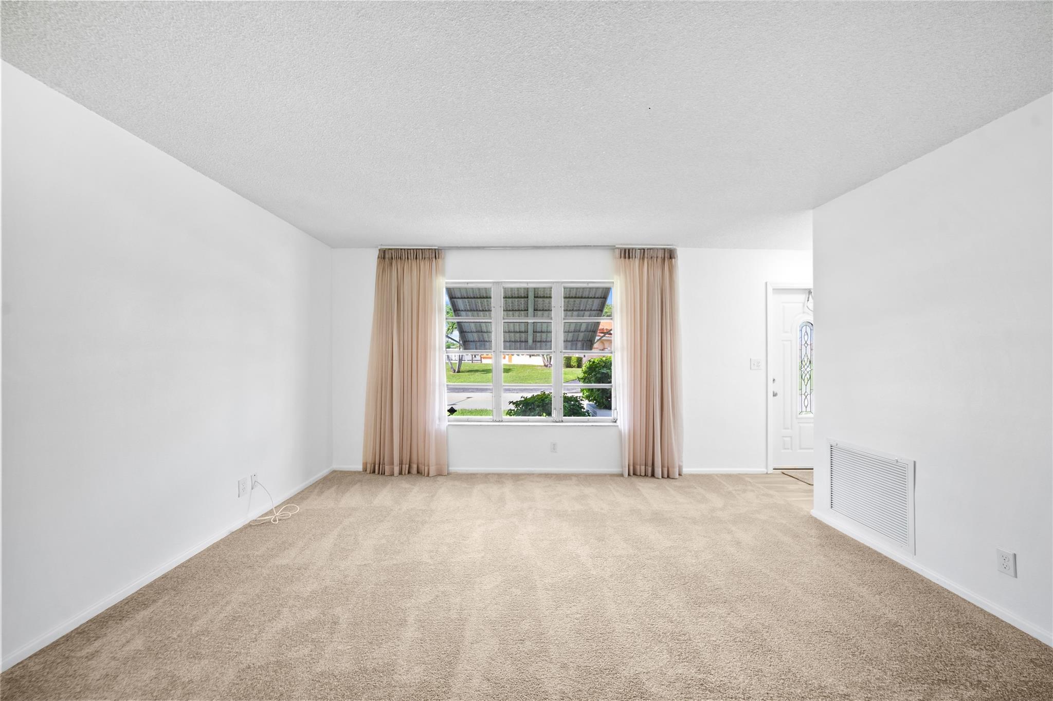 Mainlands Of Tamarac Lake - Residential