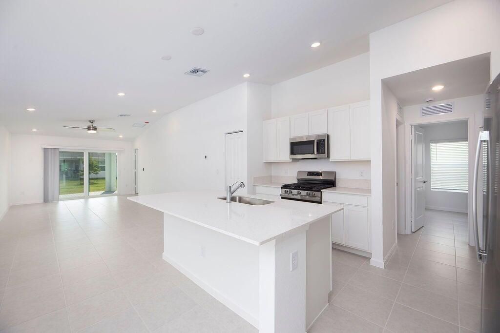 Photo of 11146 NW Fernbrook Drive, Port Saint Lucie, FL 34987 (MLS # R11154089)