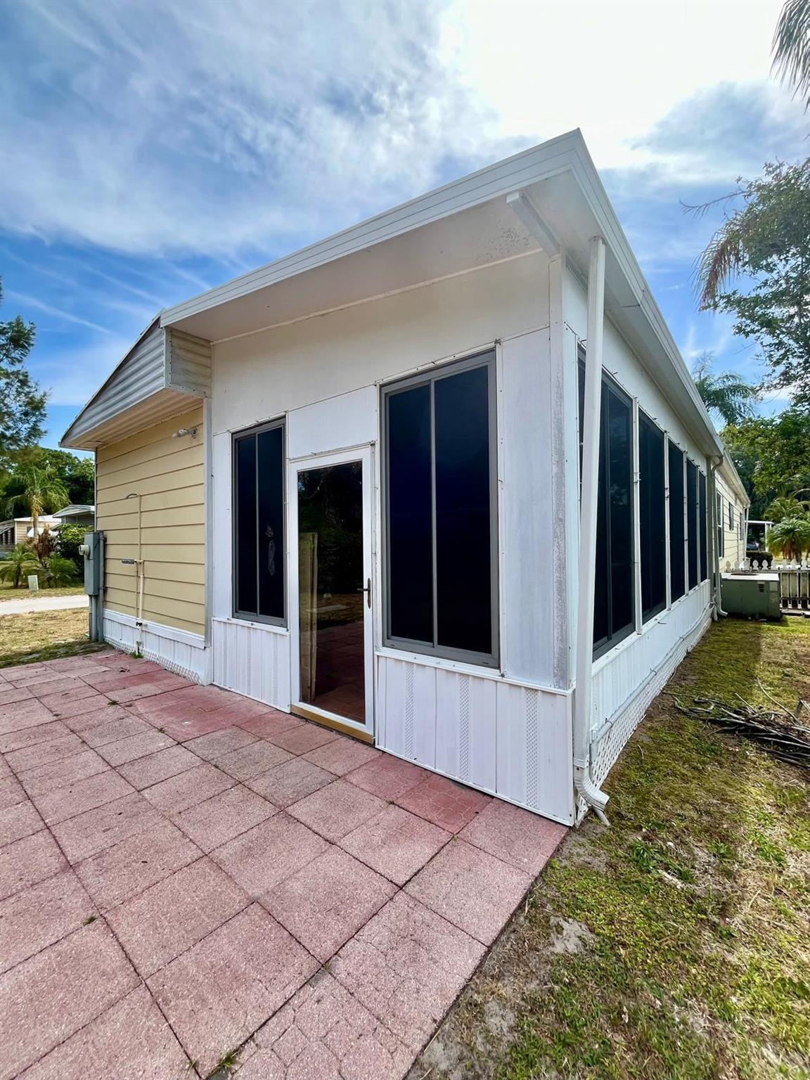 Spanish Lakes Golf Villag - Residential