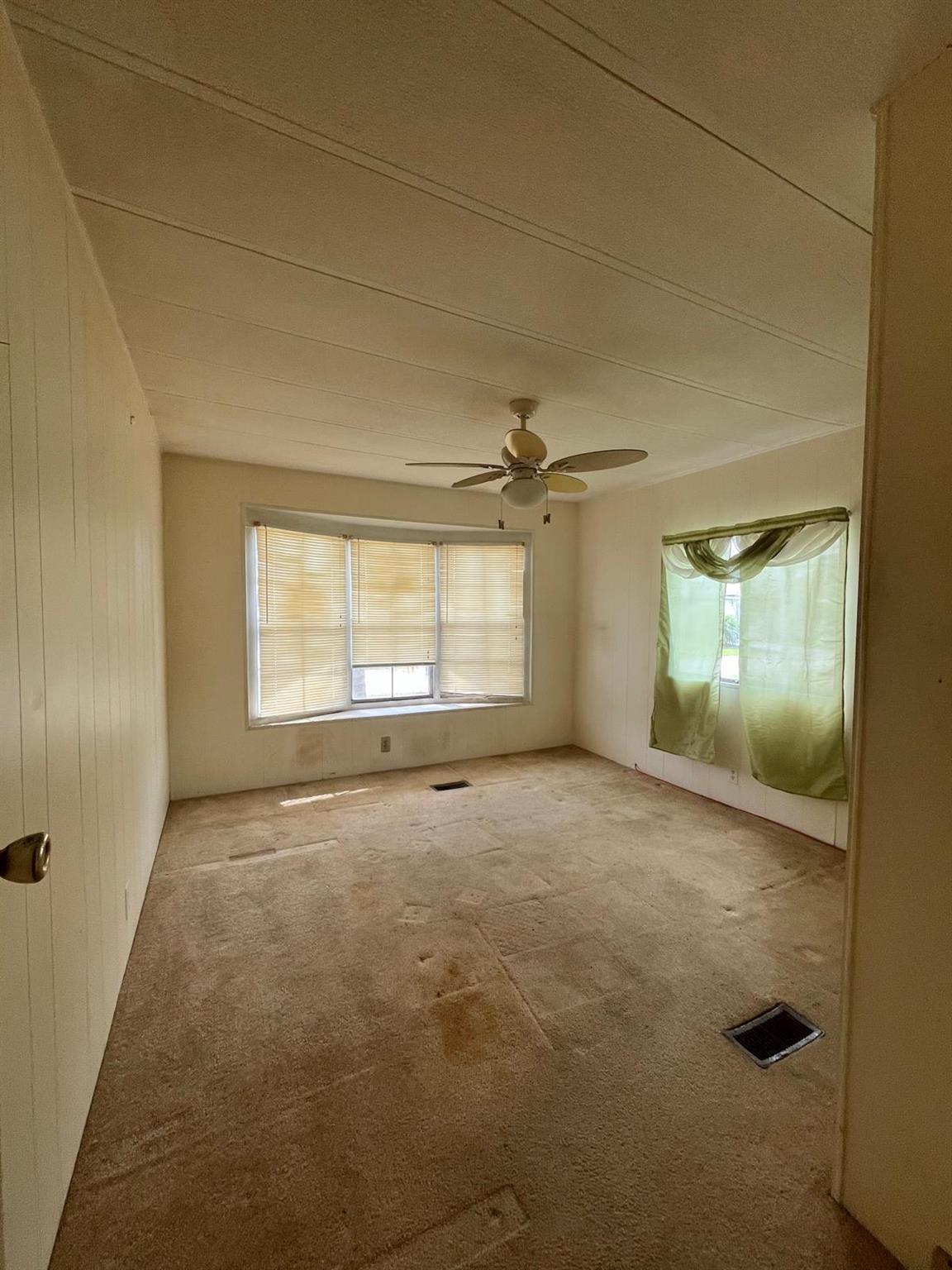 Spanish Lakes Golf Villag - Residential