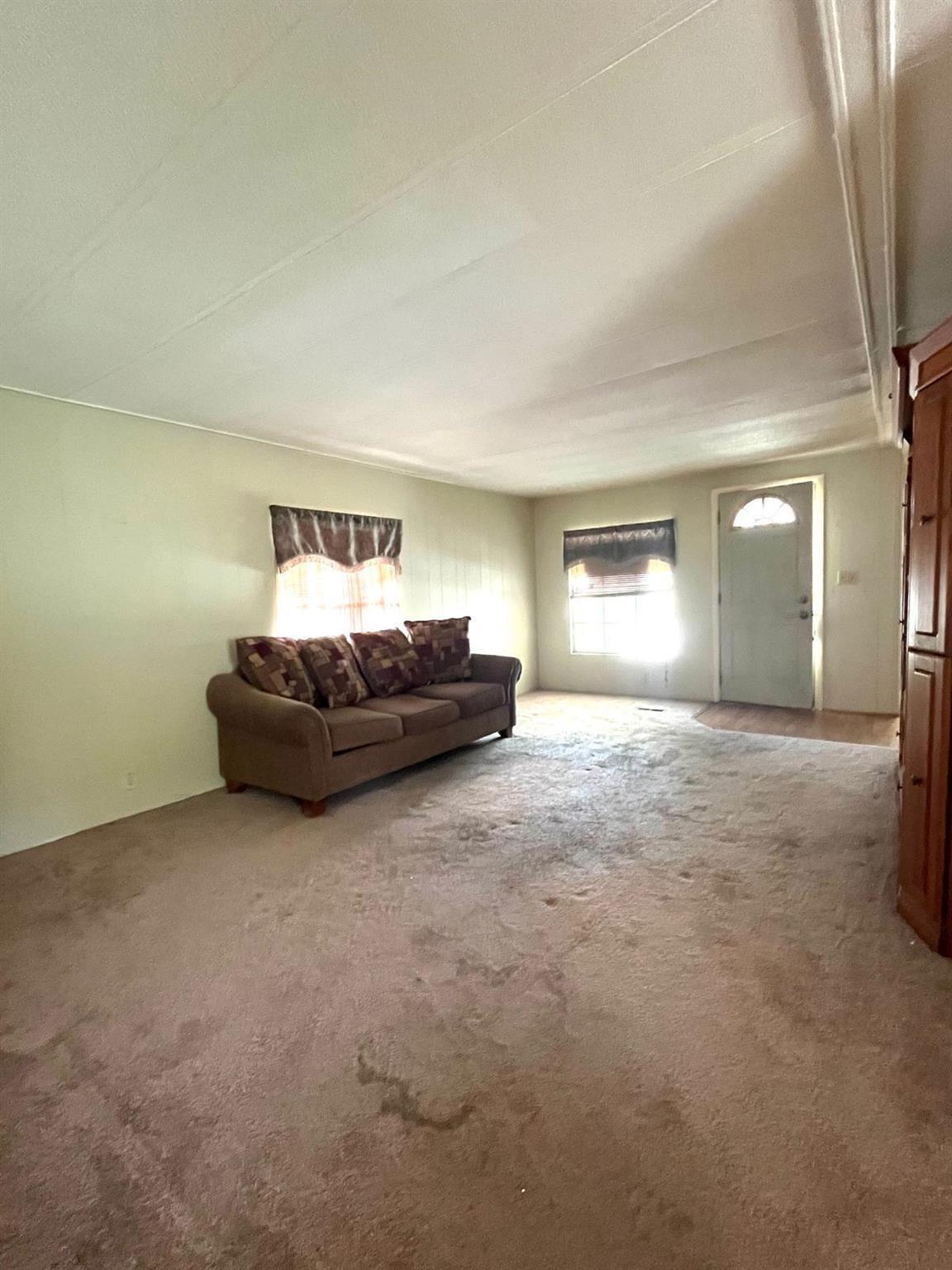 Spanish Lakes Golf Villag - Residential