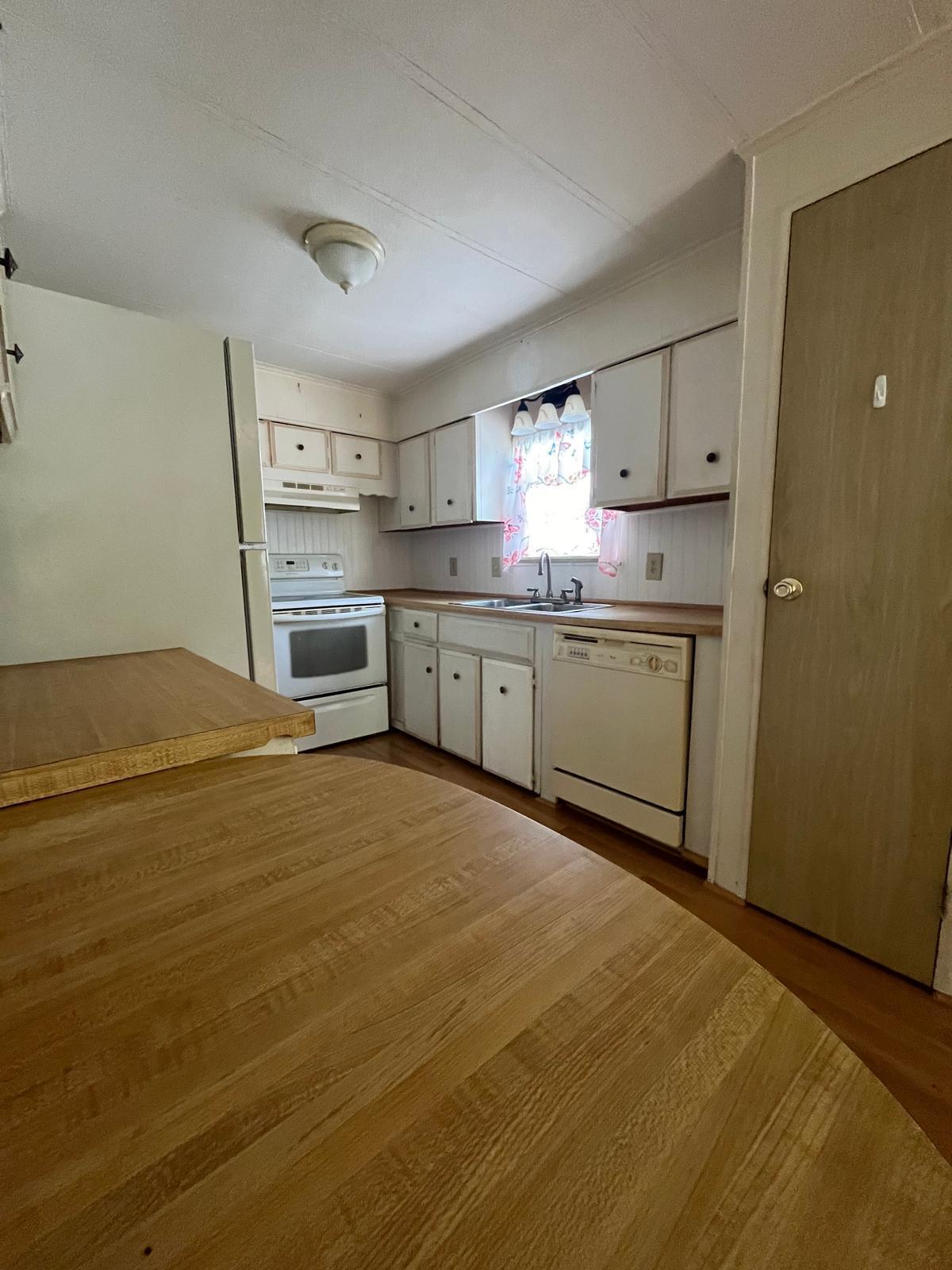 Spanish Lakes Golf Village - Residential