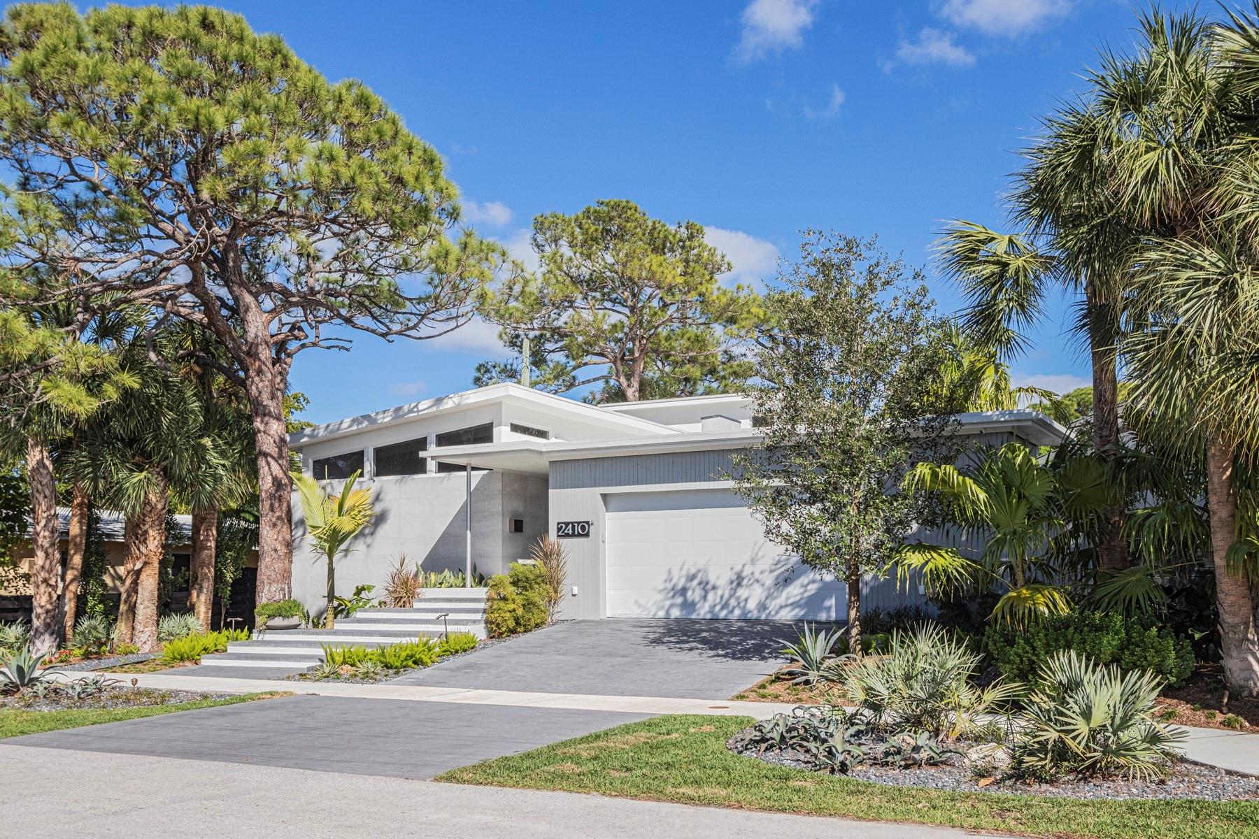 PINES AT WILTON MANORS - Residential