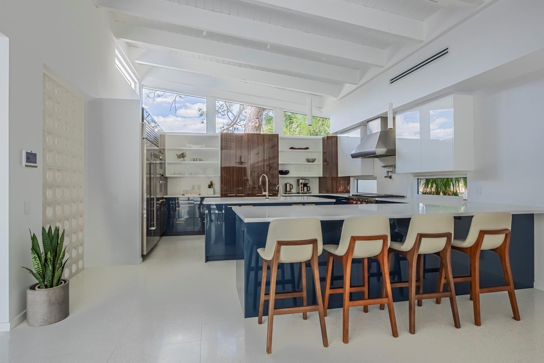 PINES AT WILTON MANORS - Residential