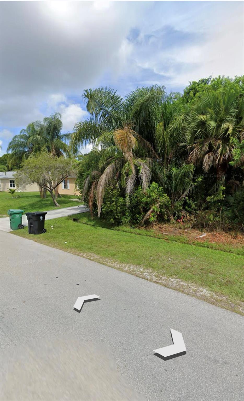 PORT ST LUCIE SECTION 40 - Land