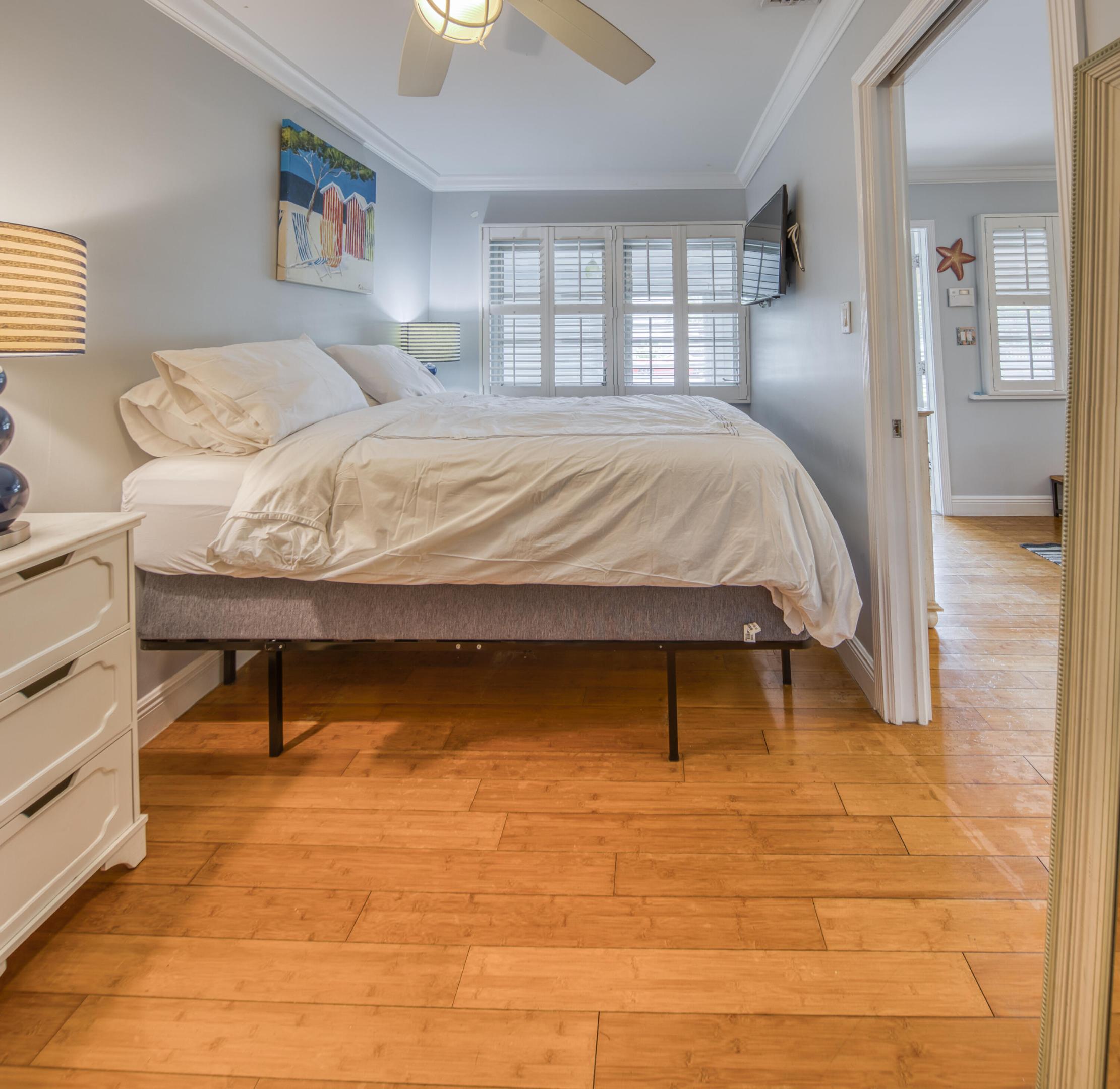 LAKE WORTH TOWN OF - Residential