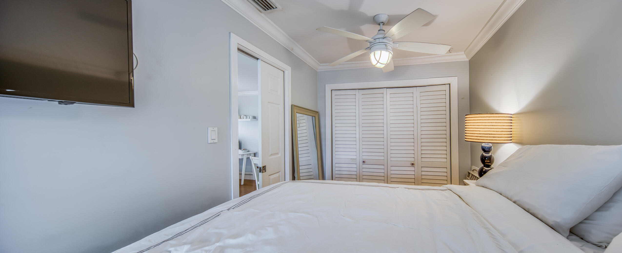 LAKE WORTH TOWN OF - Residential