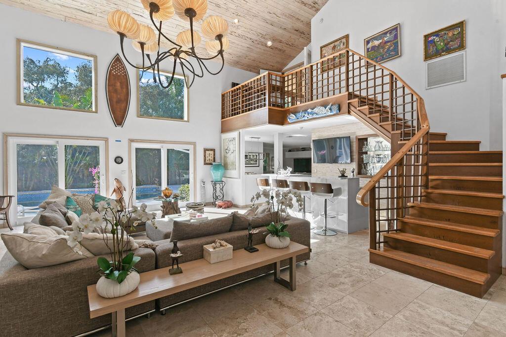 2388 Palm Harbor Drive