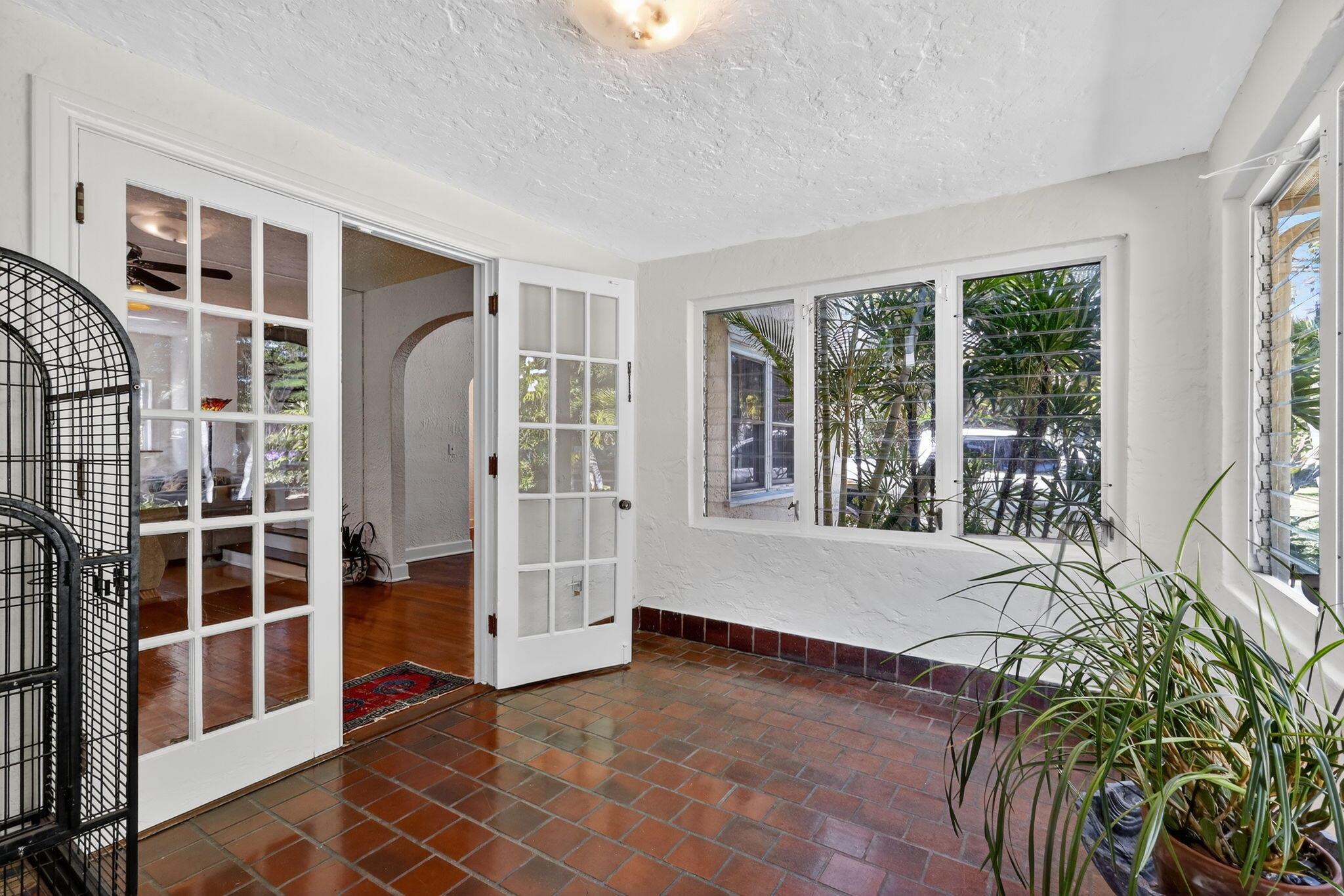 FLAMINGO PARK - Residential