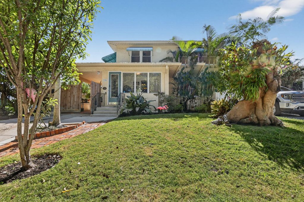 Photo of 728 Avon Road, West Palm Beach, FL 33401 (MLS # R11138406)