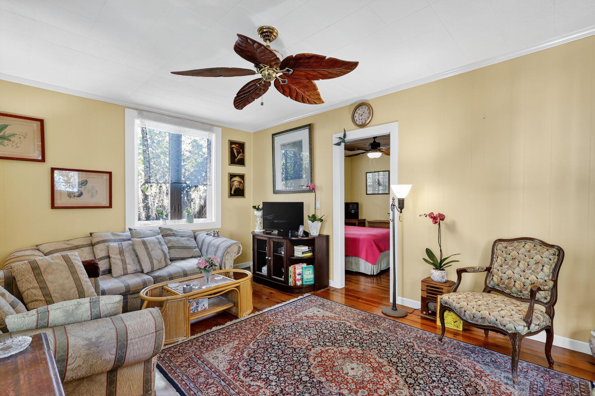 FLAMINGO PARK - Residential