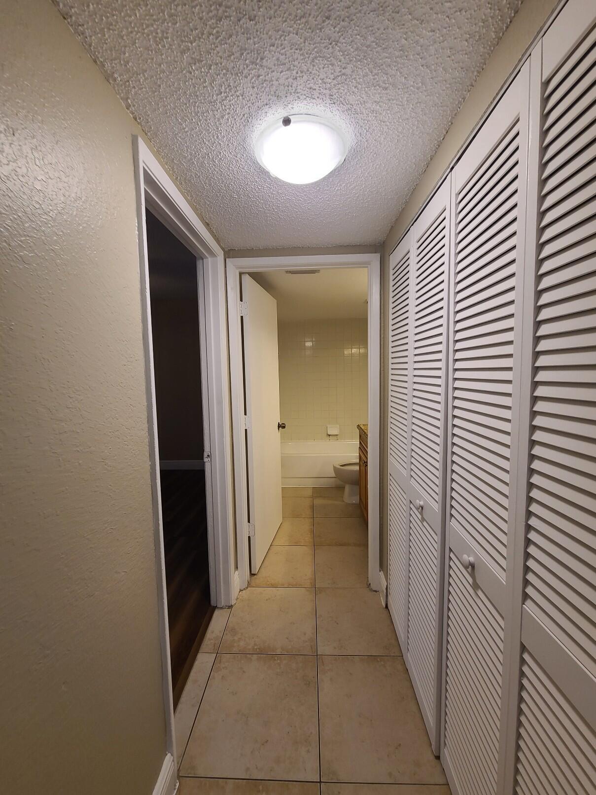 PALM BEACH PLACE CONDO - Residential Lease