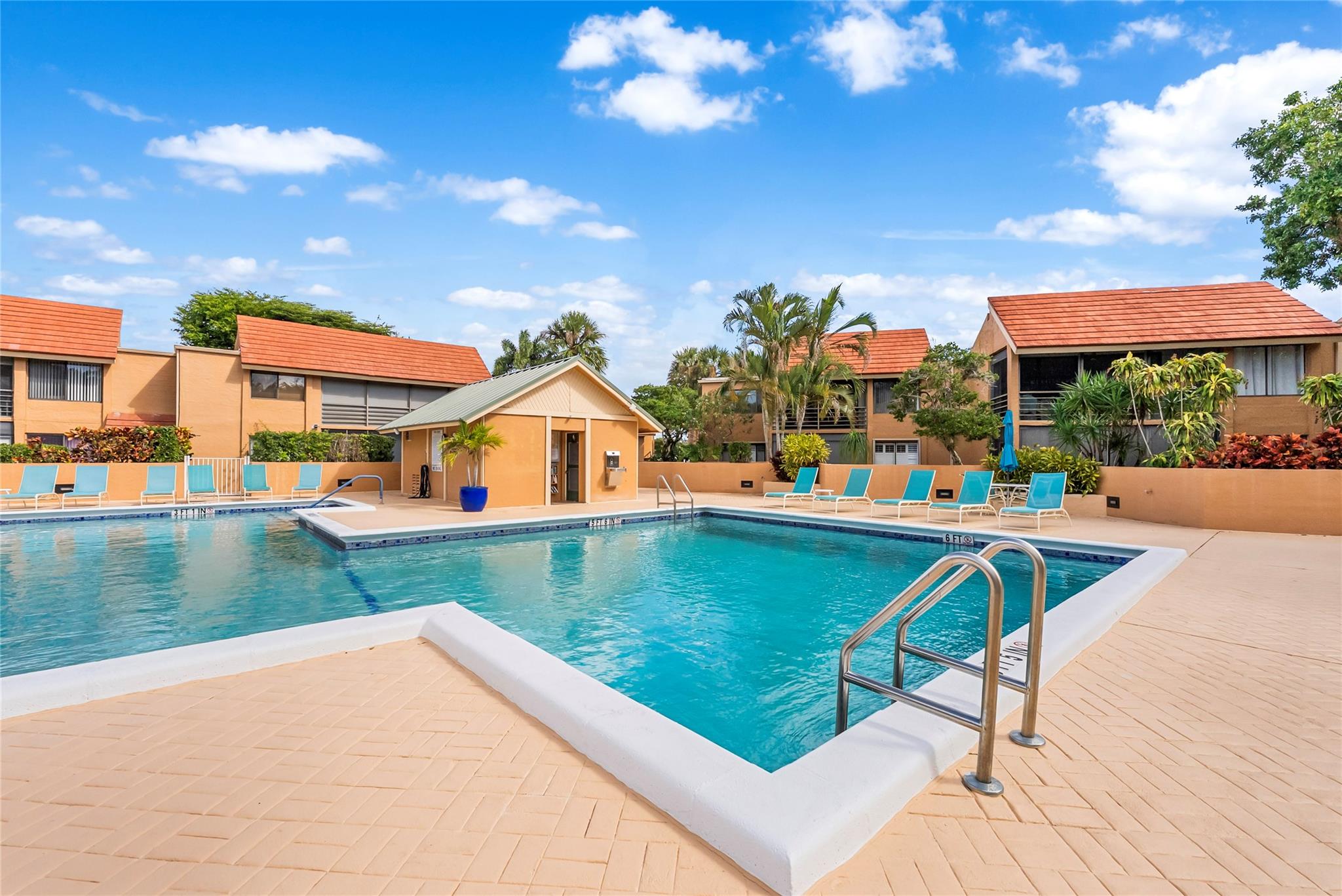 GREEN LAKES CONDO 1 THRU - Residential