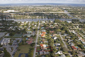 LAKE CLARKE SHOALS - Residential