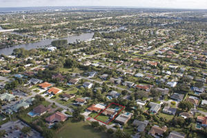 LAKE CLARKE SHOALS - Residential