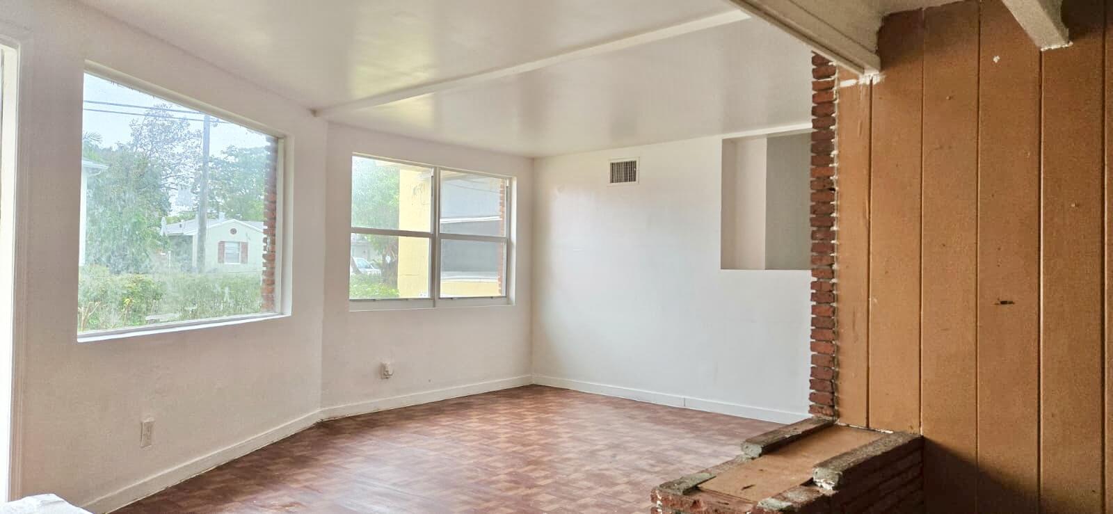 DIXIE GARDENS - Residential Lease