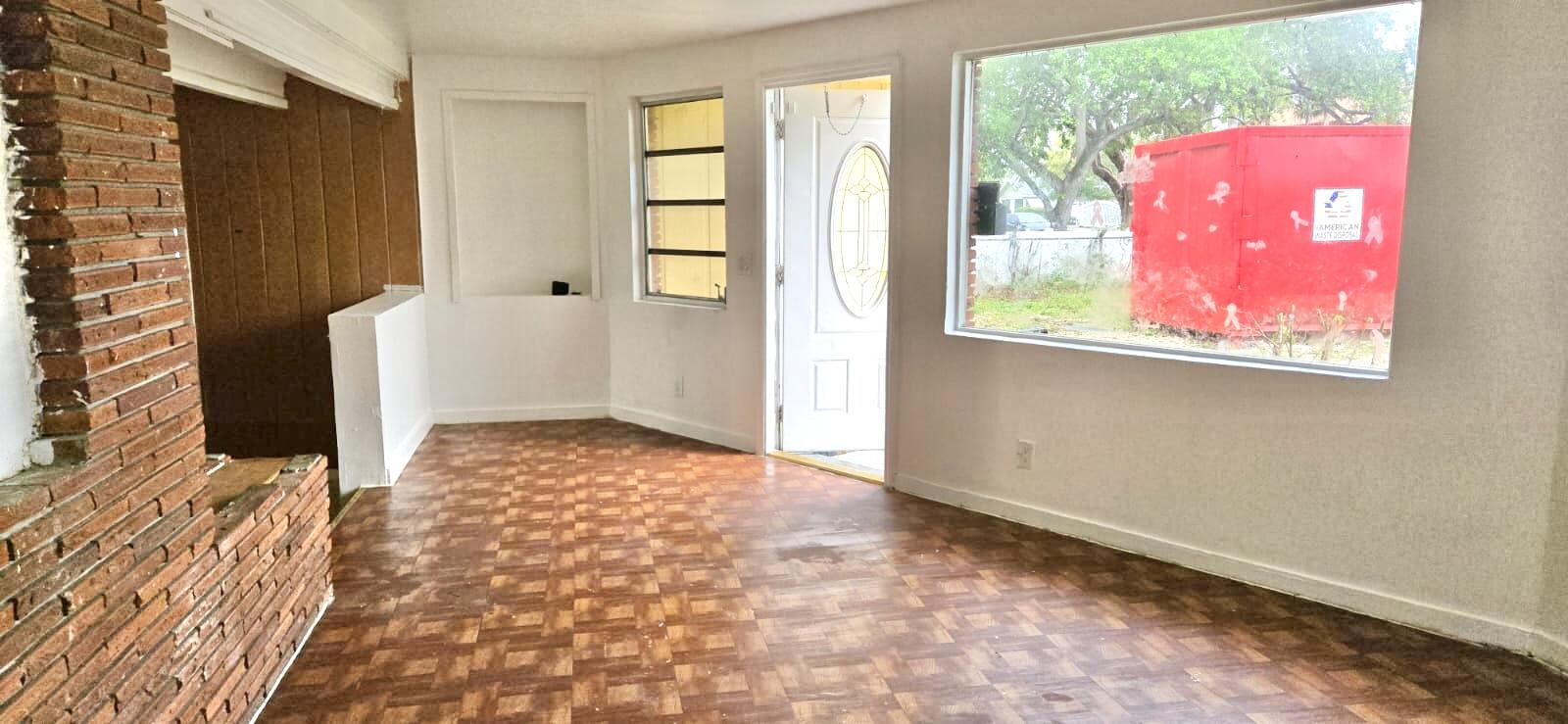 DIXIE GARDENS - Residential Lease