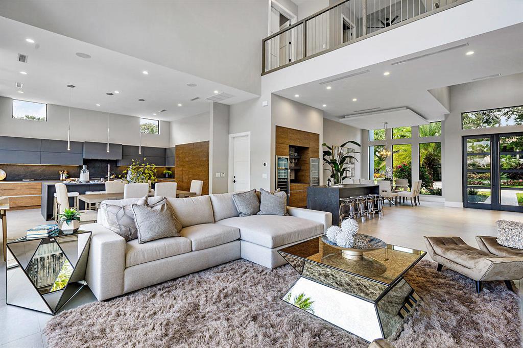 HOFMAN VILLAGE - Residential