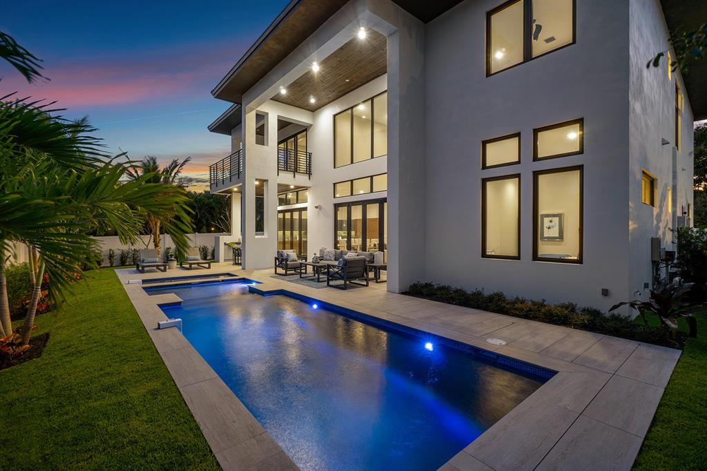 HOFMAN VILLAGE - Residential