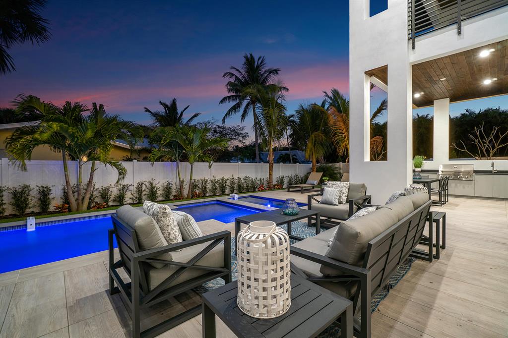 HOFMAN VILLAGE - Residential