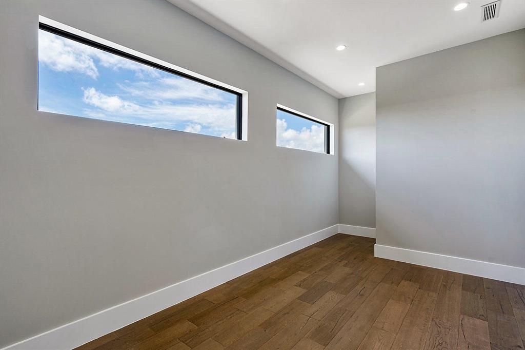 HOFMAN VILLAGE - Residential