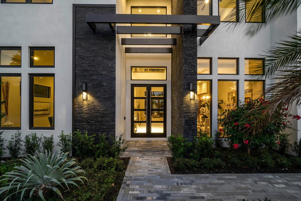 HOFMAN VILLAGE - Residential