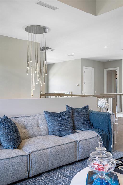 HOFMAN VILLAGE - Residential