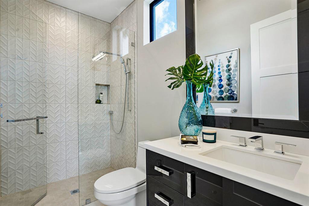 HOFMAN VILLAGE - Residential