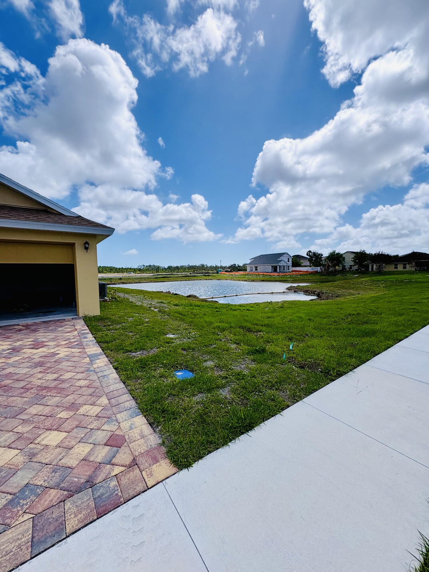 PALM BREEZES PHAE 3A - Residential Lease